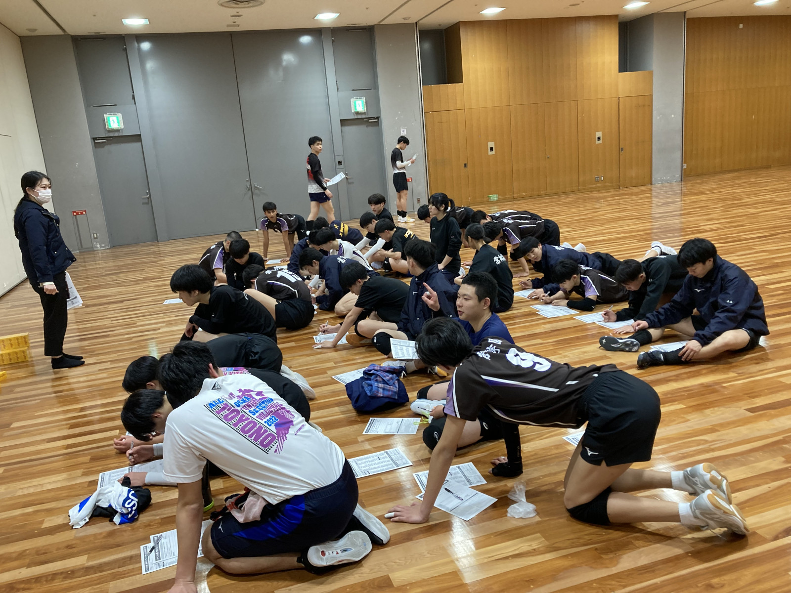 高校男子バレーボール部】4月2日(火)おもれい杯 - 常翔学園中学校