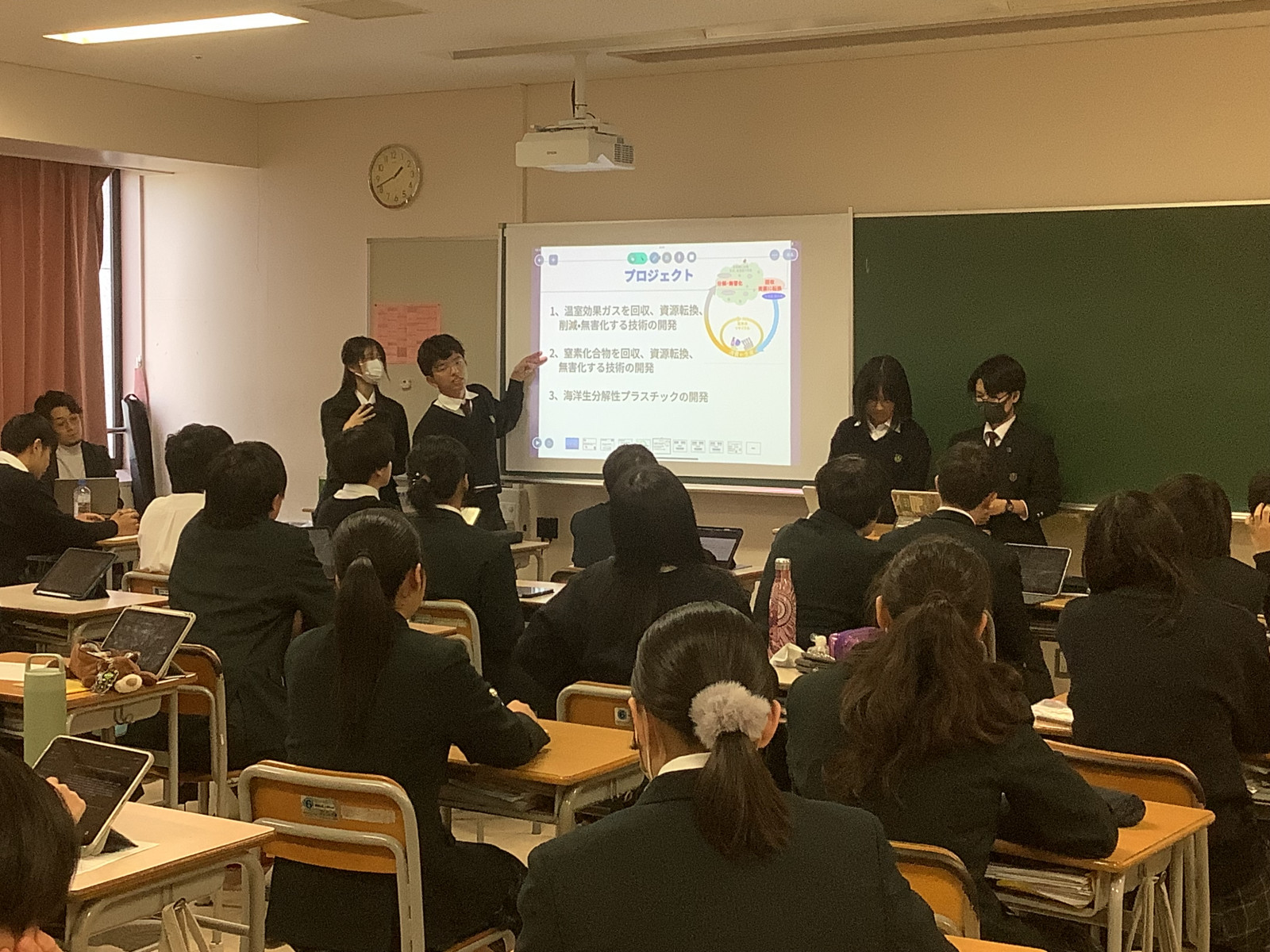 高校1年】ガリレオプラン探究グループ発表会，企業探究クラス内発表会