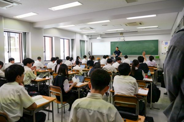 【中学】6/13（土）「第二回授業見学会」を実施しました